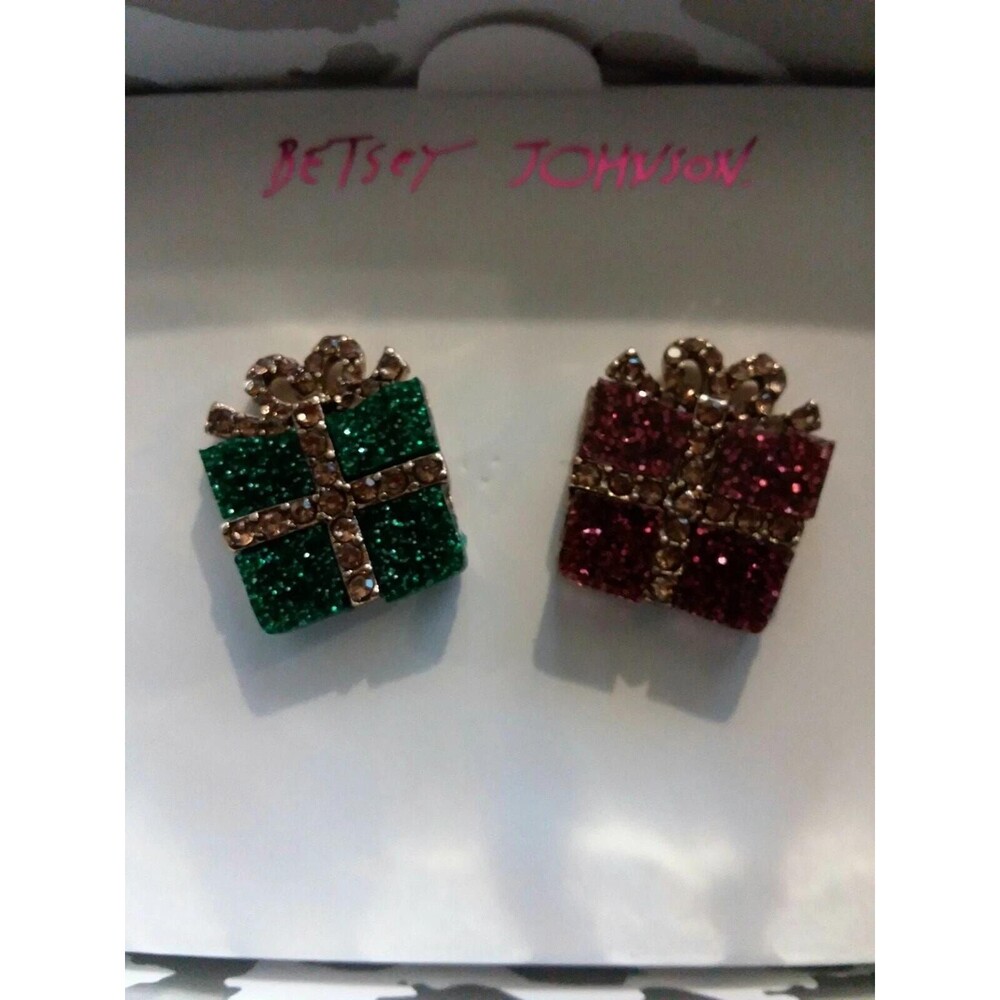 Betsey Johnson Christmas Gift Package Earrings Green And Red Stud Holiday